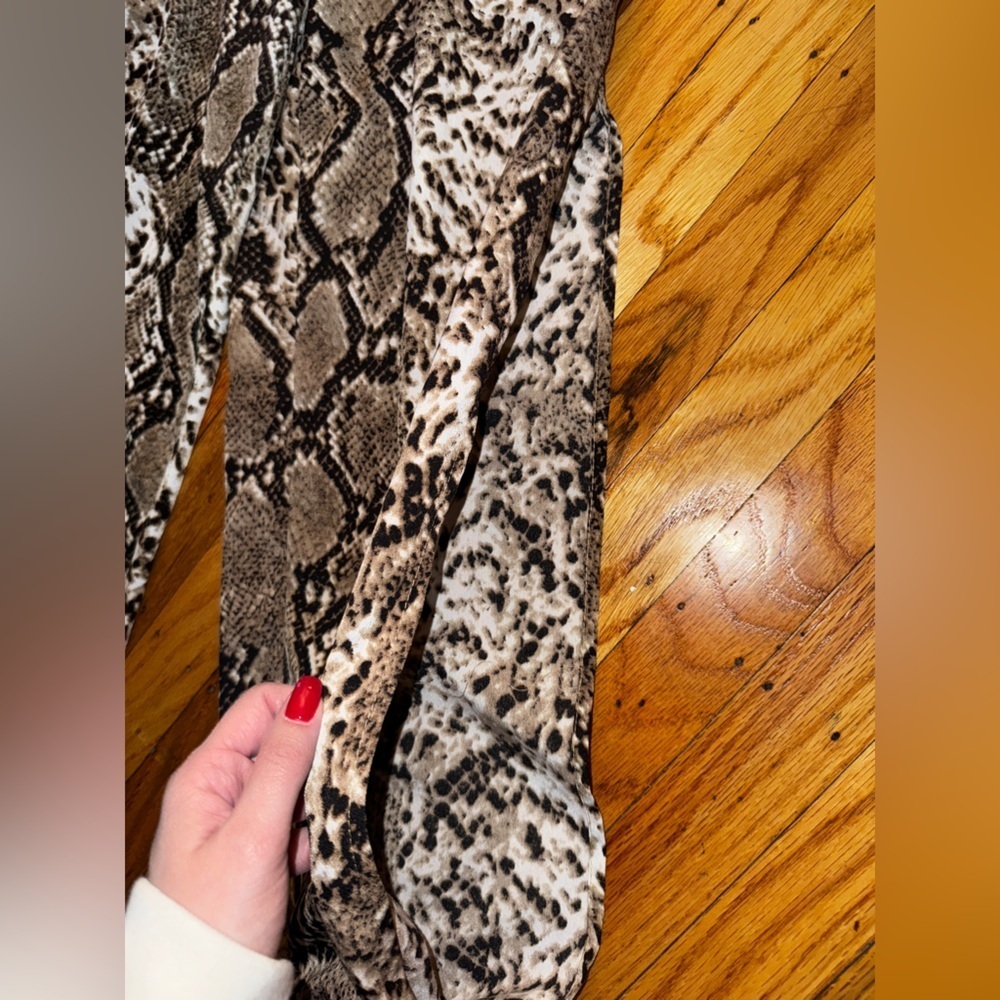 Snakeskin pants - Picture 2 of 3